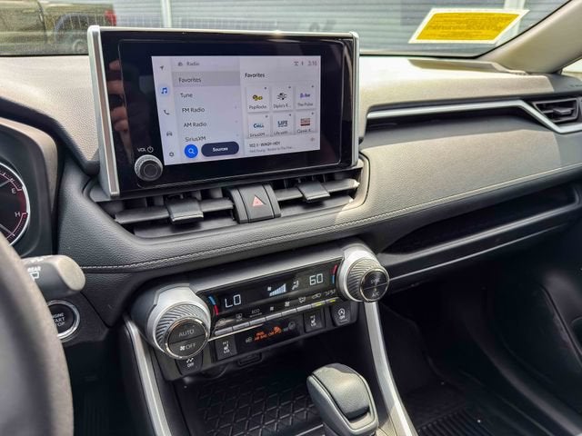 2024 Toyota RAV4 XLE AWD