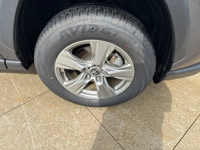 2024 Toyota RAV4 XLE AWD