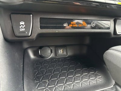 2025 Toyota RAV4 XLE AWD