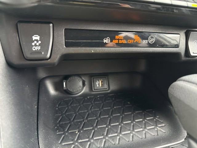 2025 Toyota RAV4 XLE AWD