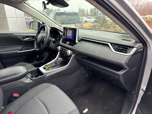 2025 Toyota RAV4 XLE AWD