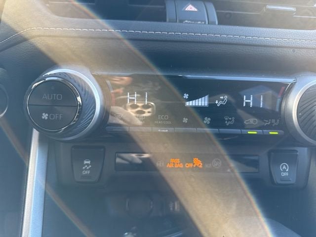 2025 Toyota RAV4 XLE AWD