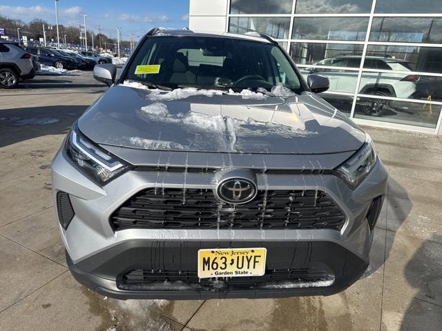 2025 Toyota RAV4 XLE AWD