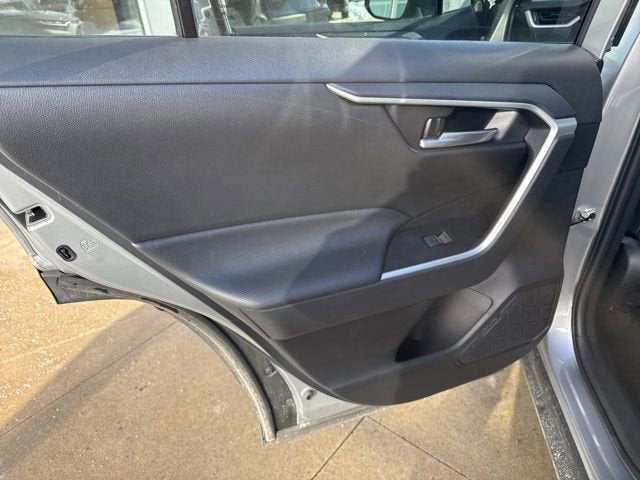 2025 Toyota RAV4 XLE AWD