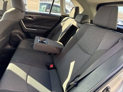 2025 Toyota RAV4 XLE AWD