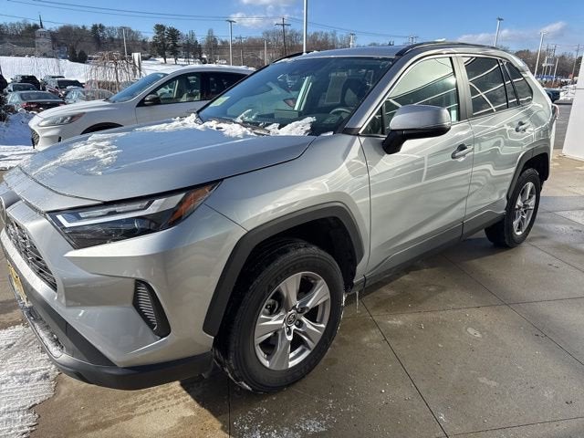 2025 Toyota RAV4 XLE AWD