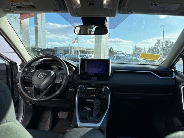 2025 Toyota RAV4 XLE AWD