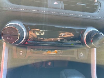 2025 Toyota RAV4 XLE AWD