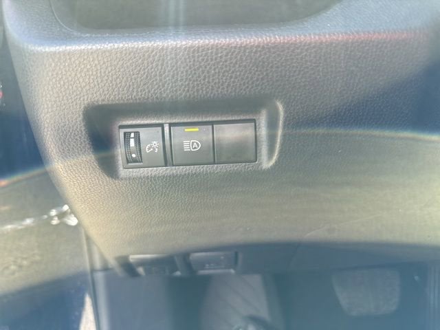 2025 Toyota RAV4 XLE AWD