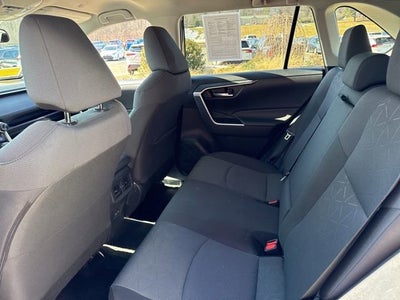 2025 Toyota RAV4 XLE AWD