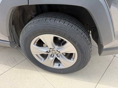 2025 Toyota RAV4 XLE AWD