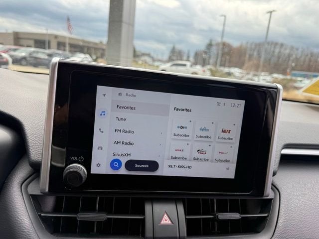 2025 Toyota RAV4 XLE AWD