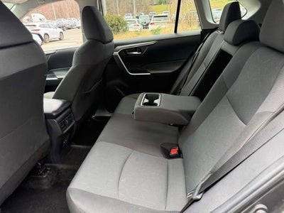 2025 Toyota RAV4 XLE AWD