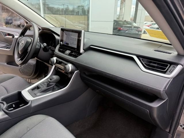 2025 Toyota RAV4 XLE AWD