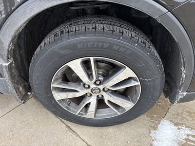 2017 Toyota RAV4 XLE AWD