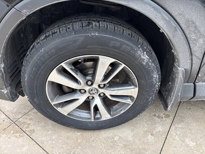 2017 Toyota RAV4 XLE AWD