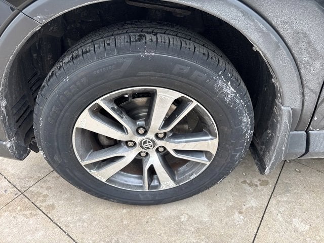 2017 Toyota RAV4 XLE AWD