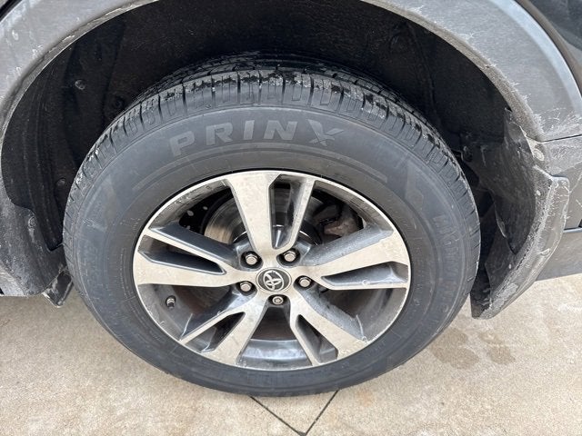 2017 Toyota RAV4 XLE AWD