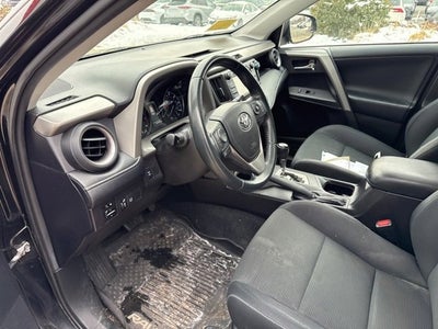 2017 Toyota RAV4 XLE AWD