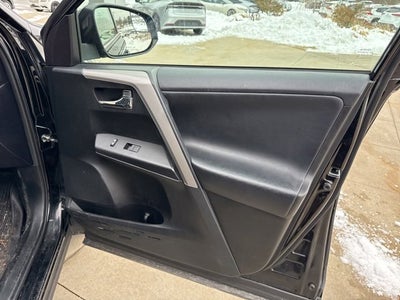 2017 Toyota RAV4 XLE AWD