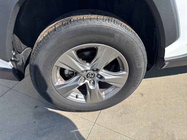 2024 Toyota RAV4 Hybrid Hybrid XLE AWD