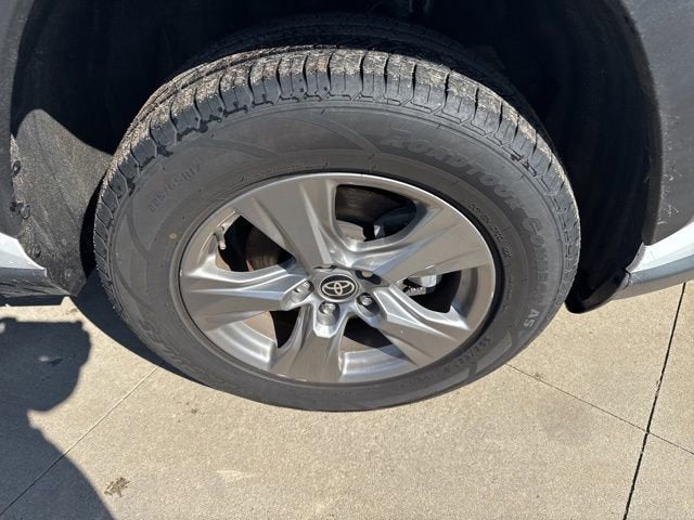 2024 Toyota RAV4 Hybrid Hybrid XLE AWD