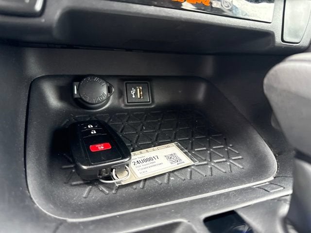 2024 Toyota RAV4 Hybrid Hybrid XLE AWD