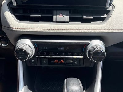2025 Toyota RAV4 Hybrid Hybrid XLE AWD