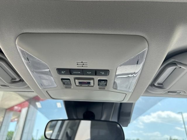 2025 Toyota RAV4 Hybrid Hybrid XLE AWD