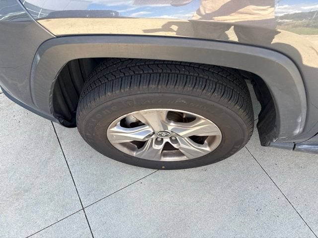 2024 Toyota RAV4 XLE FWD
