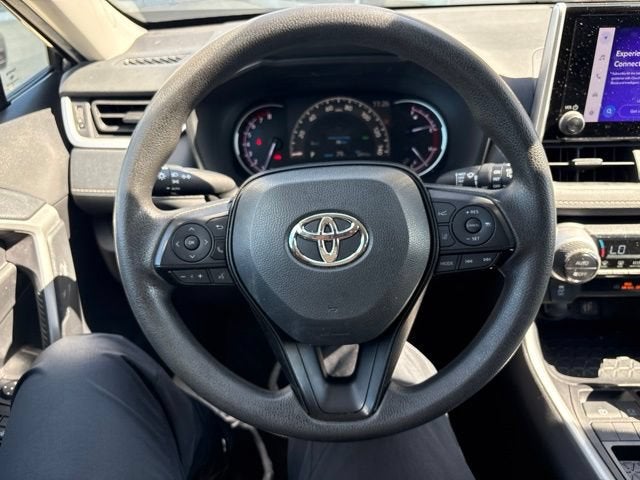 2024 Toyota RAV4 XLE FWD