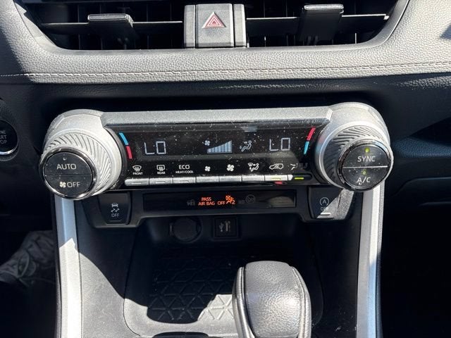 2024 Toyota RAV4 XLE FWD