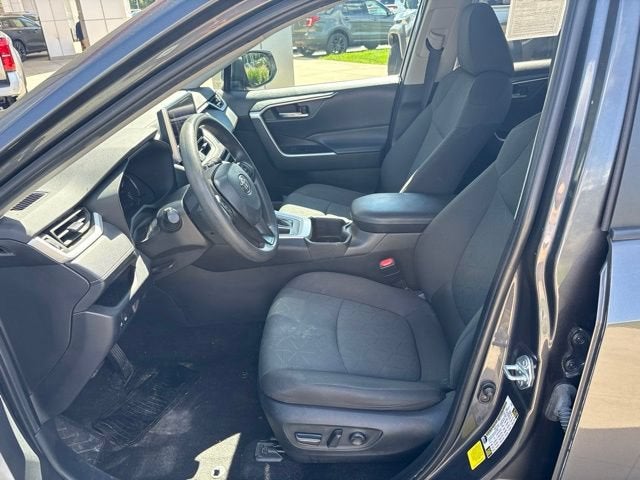 2024 Toyota RAV4 XLE FWD