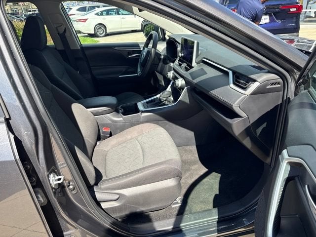 2024 Toyota RAV4 XLE FWD