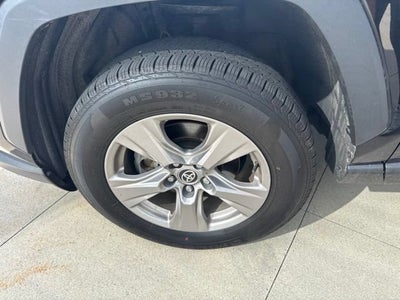 2023 Toyota RAV4 XLE FWD