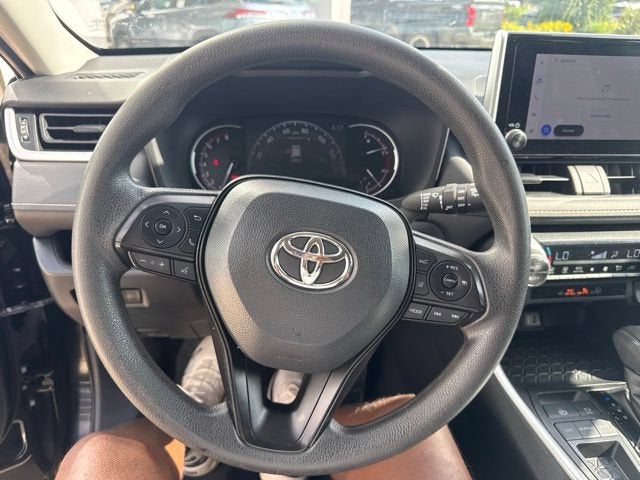 2023 Toyota RAV4 XLE FWD
