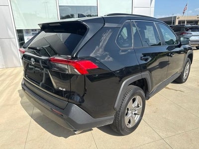 2023 Toyota RAV4 XLE FWD