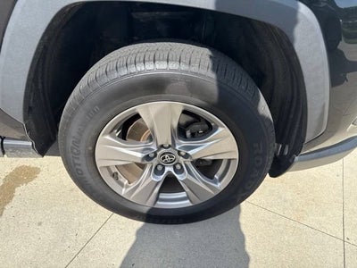 2023 Toyota RAV4 XLE FWD