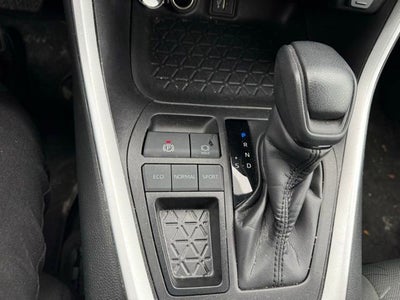 2023 Toyota RAV4 XLE FWD