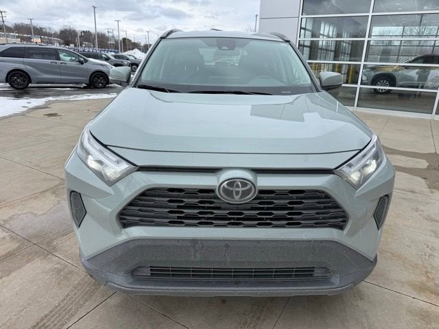 2023 Toyota RAV4 XLE FWD