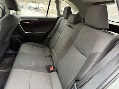 2023 Toyota RAV4 XLE FWD