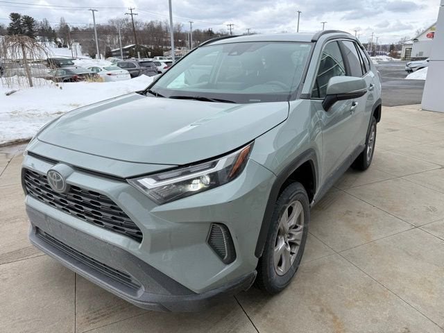 2023 Toyota RAV4 XLE FWD