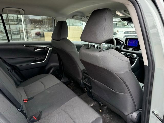 2023 Toyota RAV4 XLE FWD