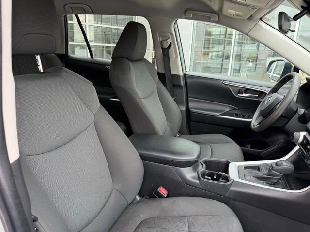 2023 Toyota RAV4 XLE FWD