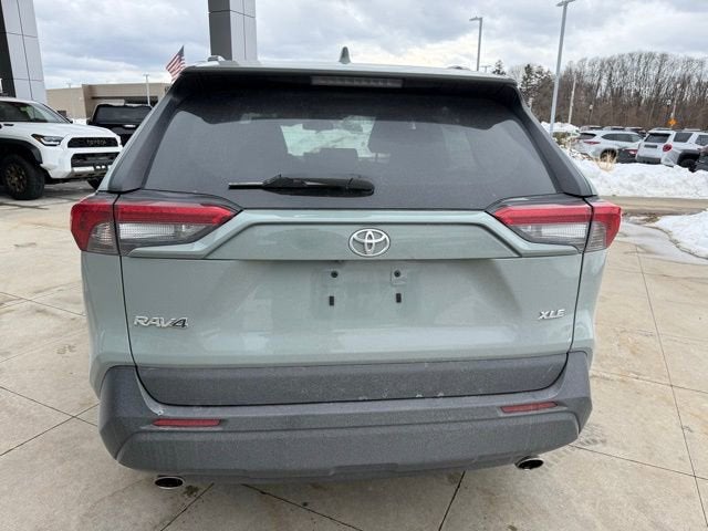 2023 Toyota RAV4 XLE FWD