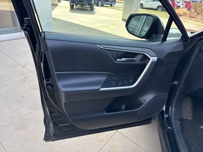 2024 Toyota RAV4 XLE FWD