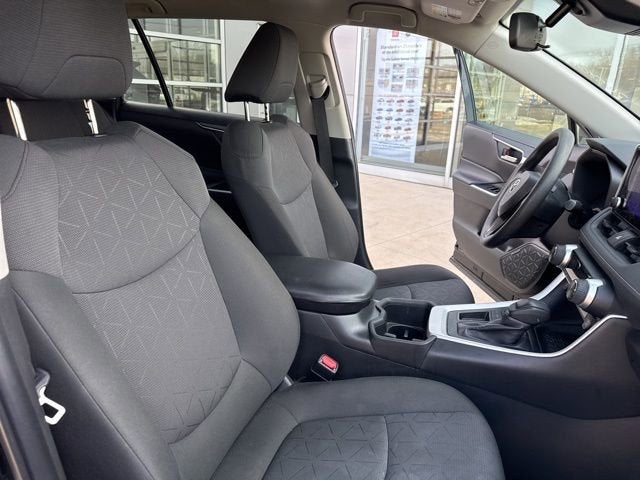 2024 Toyota RAV4 XLE FWD