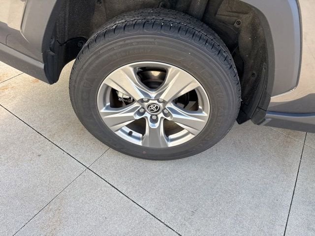 2024 Toyota RAV4 XLE FWD
