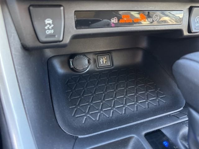 2024 Toyota RAV4 XLE FWD