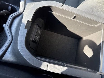 2024 Toyota RAV4 XLE FWD